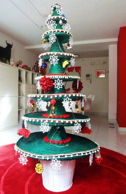 Ярусные елочки