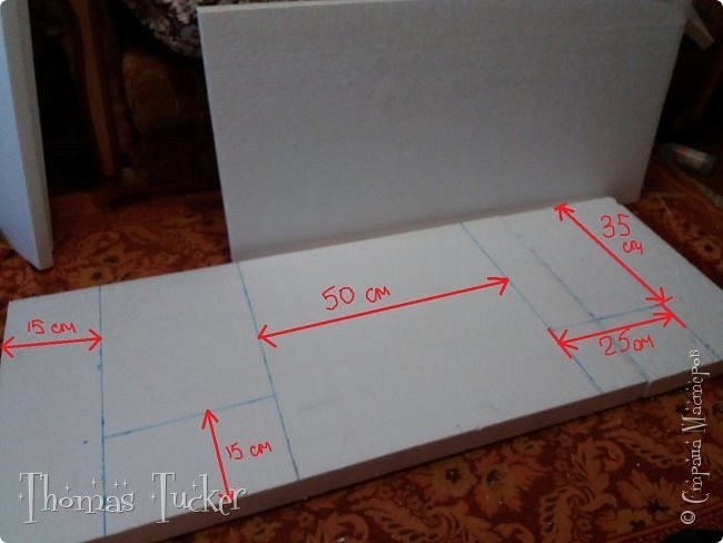 ​Камин своими руками на Новый год из пенопласта