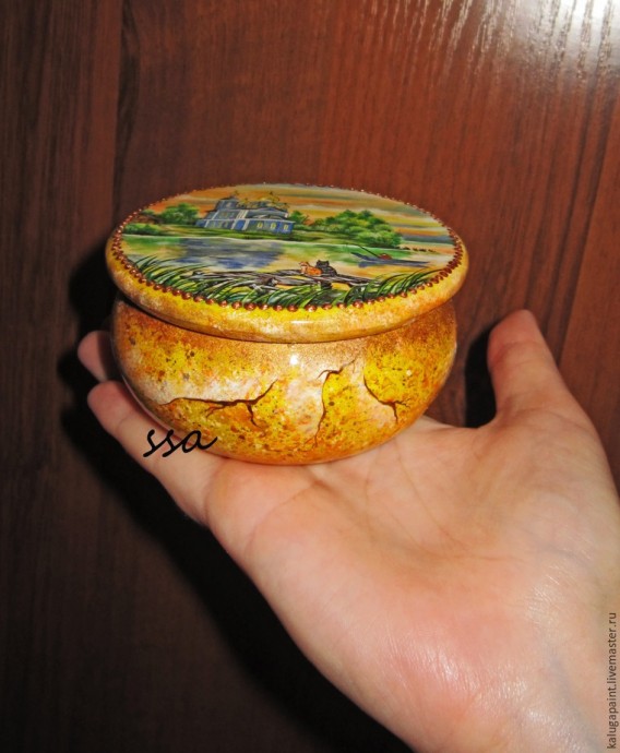 Расписываем шкатулочку с пейзажем и имитацией камня Расписываем шкатулочку с пейзажем и имитацией камня