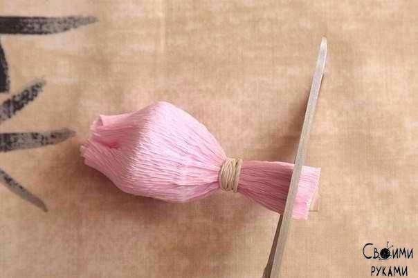 Розочка из гофрированной бумаги: мастер-класс