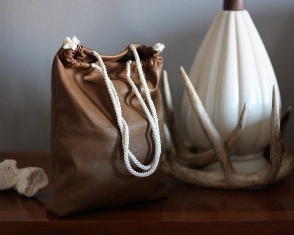 ​Простая сумка своими руками из экокожи