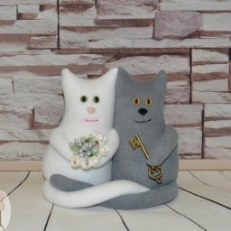 Интерьерная подушка из котов-неразлучников