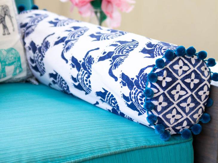 Подушка-валик