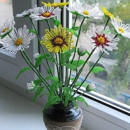 ​Ромашки из бисера