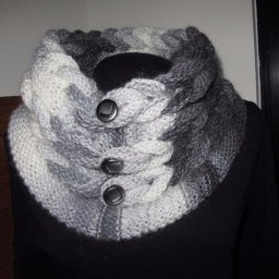 Красивый и оригинальный воротник-шарф