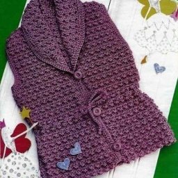 ​Красивый жилет с затейливым узором