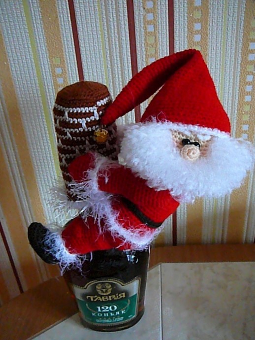 ​Санта Клаус на бутылку шампанского