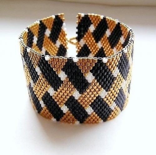 Браслет из бисера "Плетёнка" Браслет из бисера "Плетёнка"