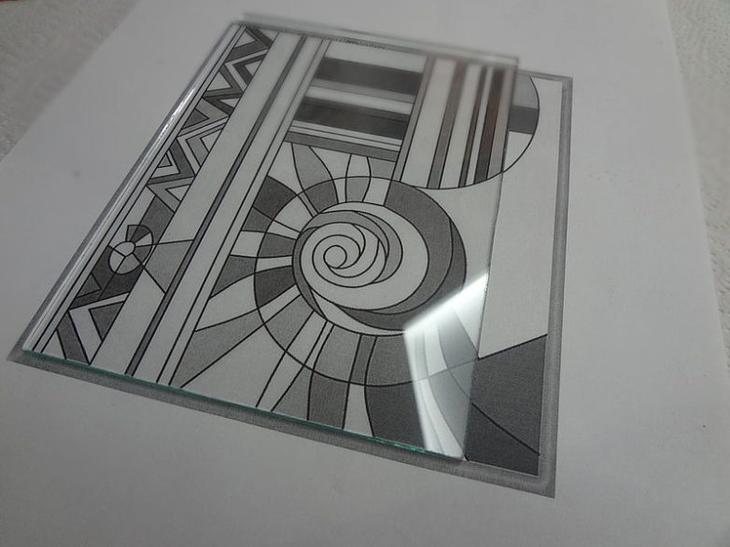 Роспись фонаря витражными красками Роспись фонаря витражными красками