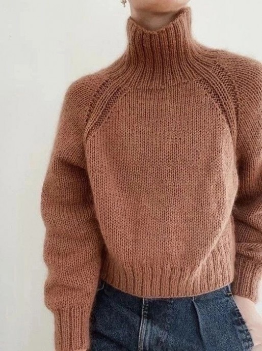 Стильный свитер реглан спицами