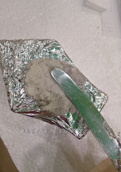 Полые фигуры из папье-маше