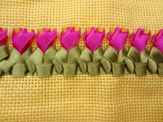 Изумительной красоты вышивка лентами: идеи