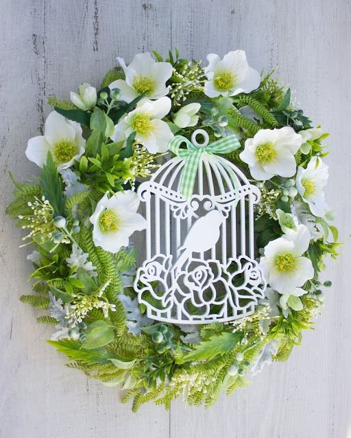 Весенние интерьерные веночки яркими нежными цветами Весенние интерьерные веночки яркими нежными цветами