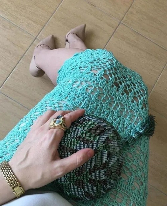 Шикарная двойка: топ и юбка