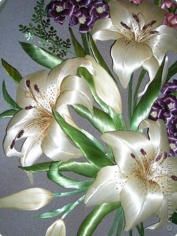 ​Вышивка лентами: вся прелесть цветов