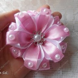 Цветок из лент