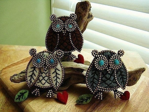 Очень красивые брошки из молний