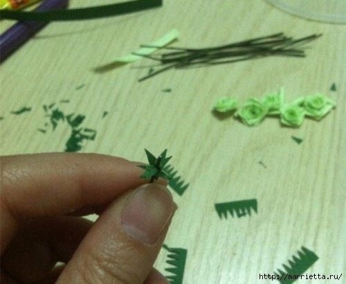 Миниатюрные букетики цветов из бумаги