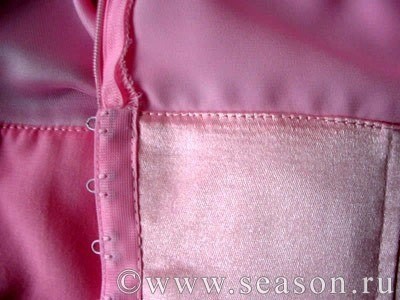 Платье на корсетной основе