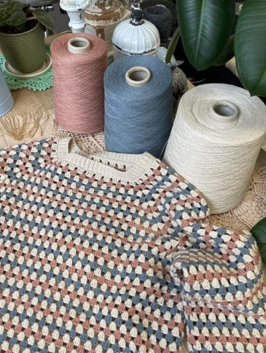 Милый джемпер простым узором Милый джемпер простым узором