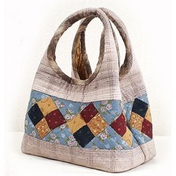 ​Сумочка в технике пэчворк