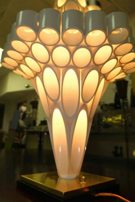 Необычные идеи: светильники из труб Необычные идеи: светильники из труб