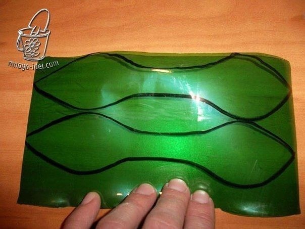 ​Розы из пластиковых бутылок