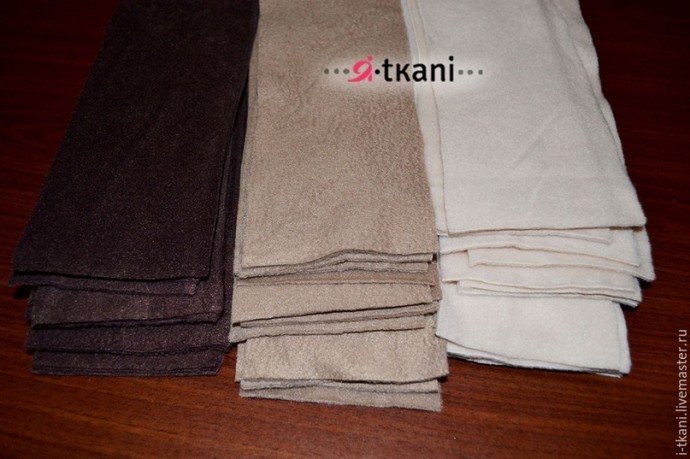 Шьём пушистую подушку из флиса