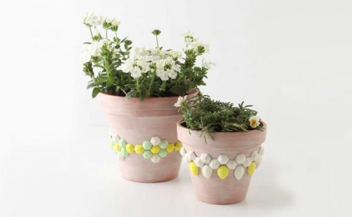 ​Интересный декор цветочных горшков