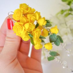 Роза из пластики