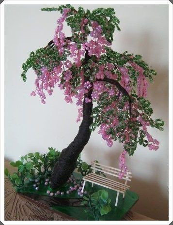 ​Цветущее дерево из бисера
