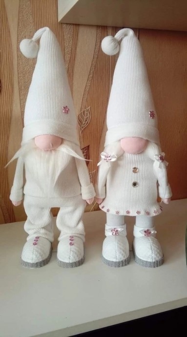 ​Новогодние гномы