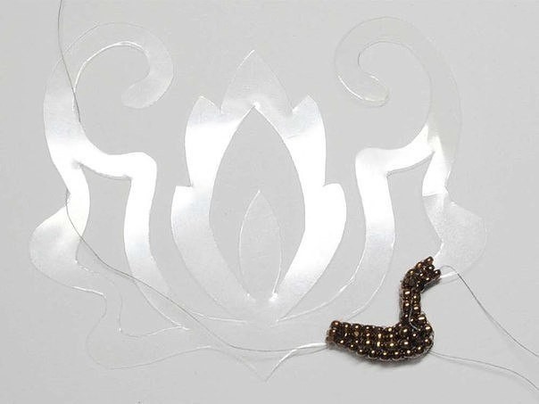 Шикарное колье из бисера