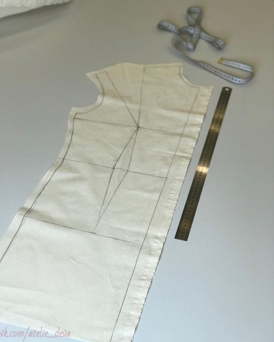 ​Создание базового платья методом наколки
