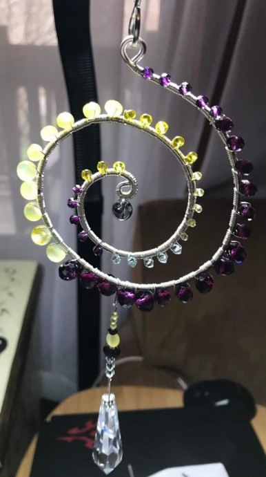 Мобили из проволоки и бусин