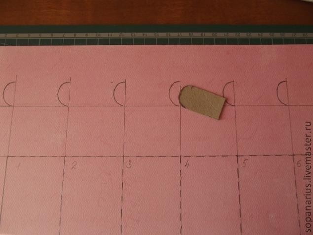 Весенняя цветочная коробочка