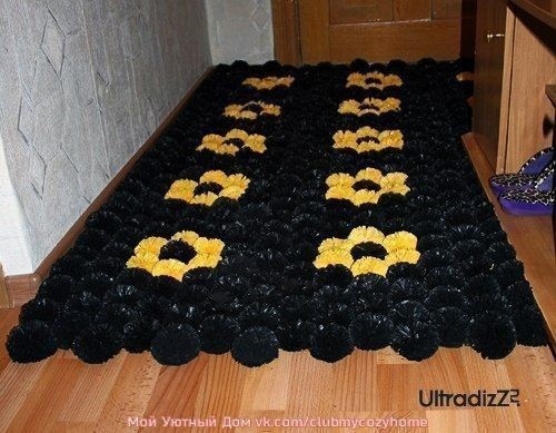 Коврик из пакетов для мусора