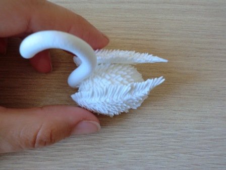 Белые лебеди из полимерной глины