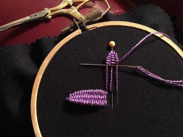 Как сделать цветок в технике объемной вышивки