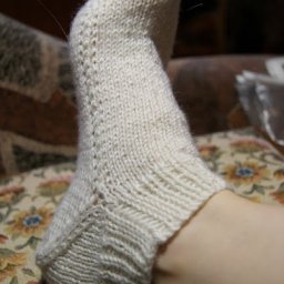 ​Следки на двух спицах без шва