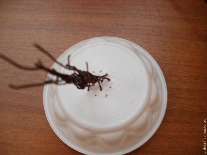 Цветок из бумаги тишью