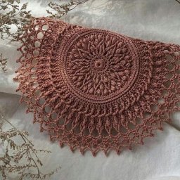 Шикарный вязаный круг