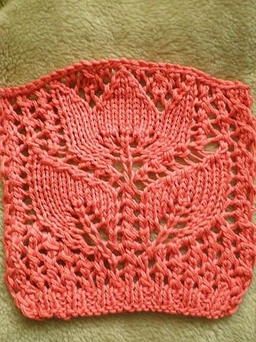 Очень красивый узор на спицах