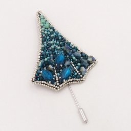 Брошь в виде зонтика