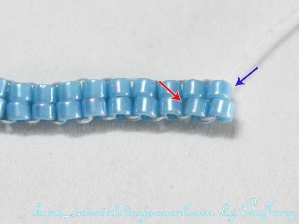 Плетем браслет из бисера и бусин