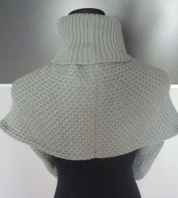 Шарф-капюшон