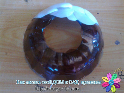 Воробей из пластиковых бутылок