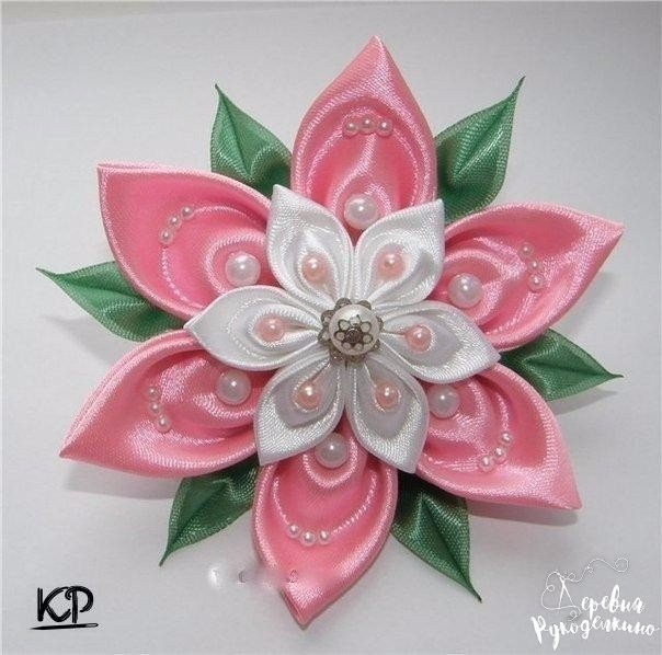 Цветочек канзаши