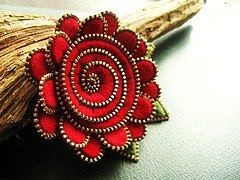 Украшения из молний