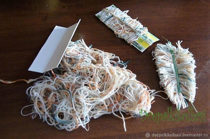 Как сделать перышки из ниток: мастер-класс Как сделать перышки из ниток: мастер-класс